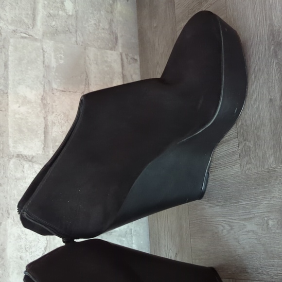 Leoffler Randall Nubuck Leather Platform Wedge Bootie - Picture 3 of 14